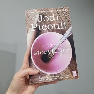 The Storyteller by Jodi Picoult
